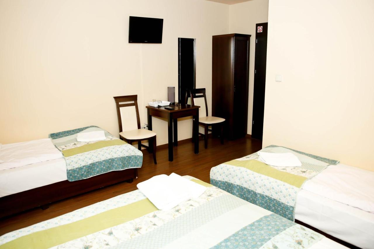 Hotel Pod Wiatrakiem Warta Exterior foto